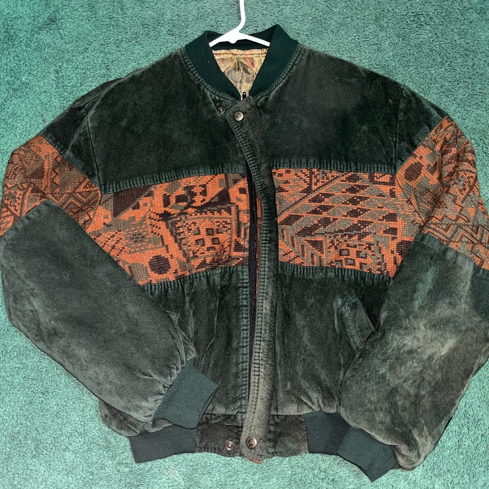 Really vintage old carrhart like zip up